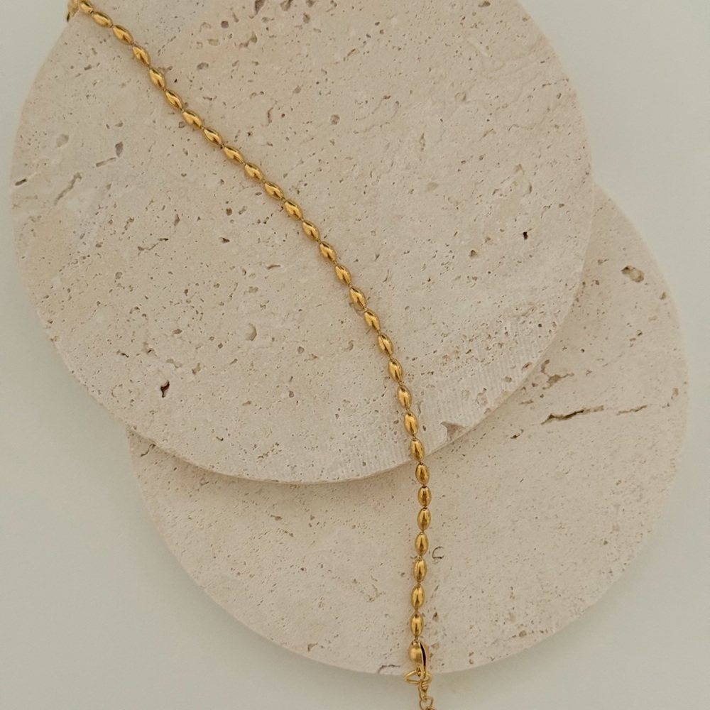 18K Gold Plated Oval Bracelet - Picture 2 of 2